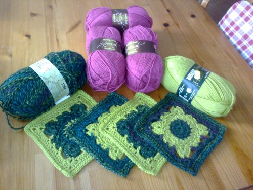 Willow blocks and new raspberry yarn.