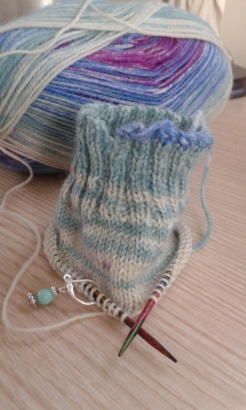 first-knitted-socks-3